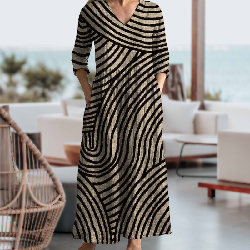 Women's Vintage Striped Dress with Flattering V-Neckline | Timeless Style for Effortless Elegance