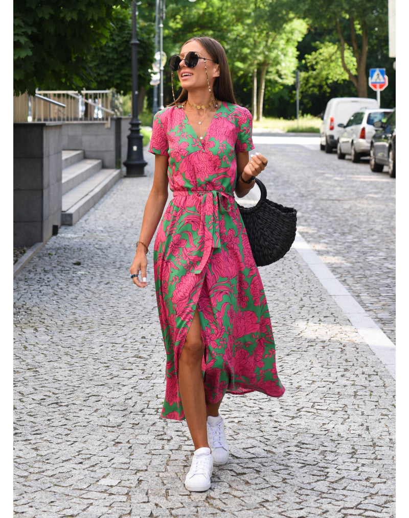 Women's Floral Dress with Flattering Silhouette | Versatile Summer Style for Wedding Guests or Cocktail Events