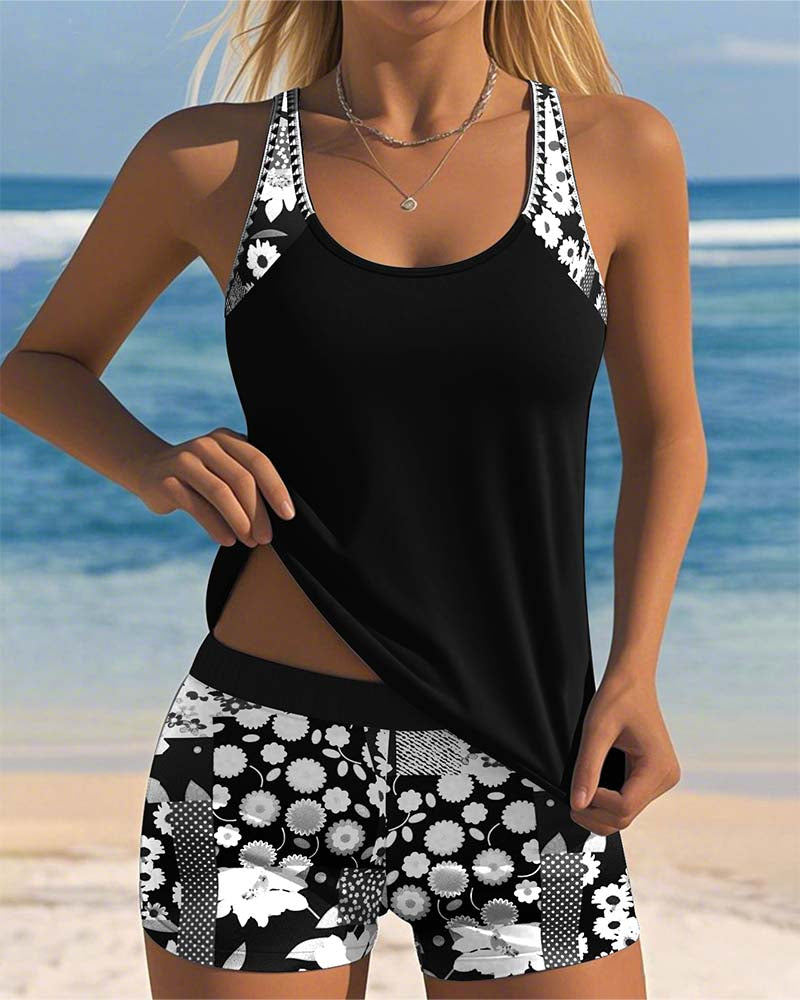 Melanie Collection | Two-Piece Swimsuit with Adjustable Straps | Floral Design for Comfortable Beach Days 4