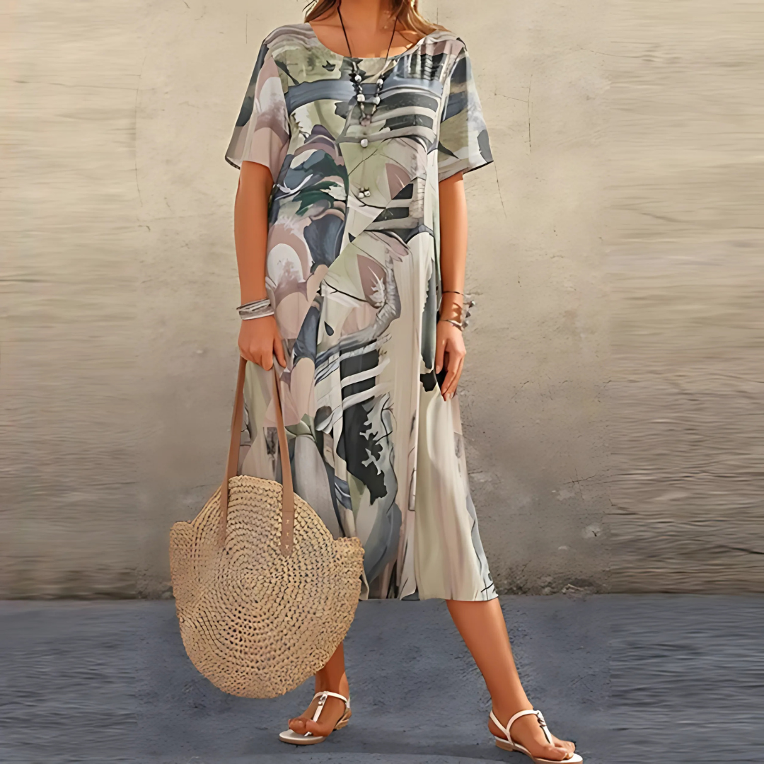 Women's Floral Dress with Flattering Fit | Versatile Style for Effortless Elegance