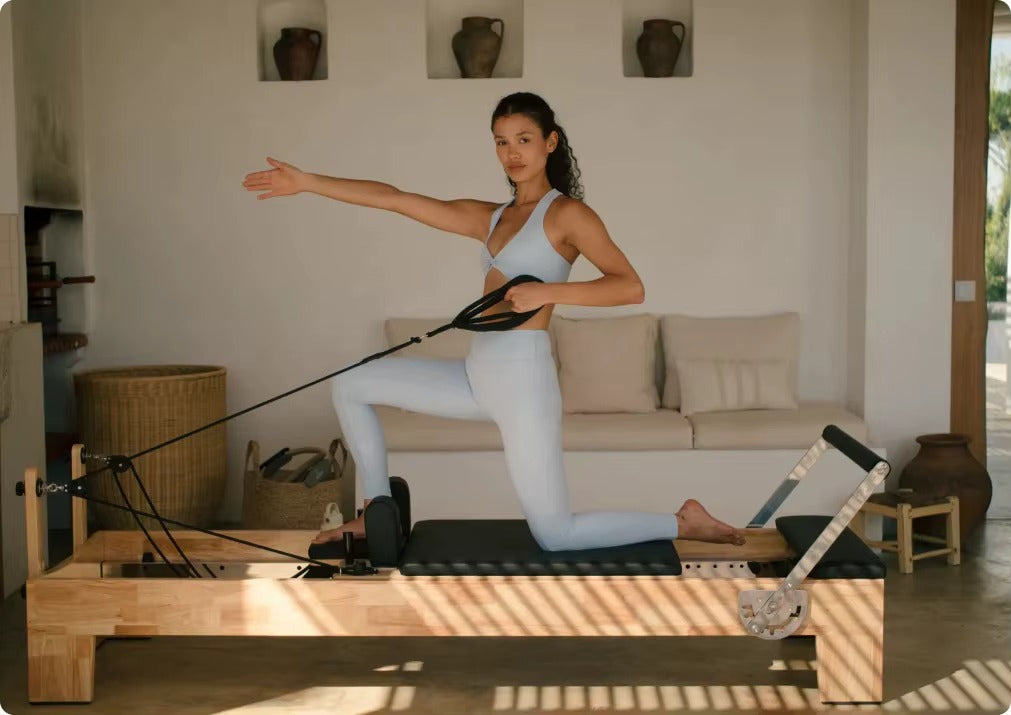 Foldable Oak Wood Pilates Reformer — Studio-Grade Sculpting