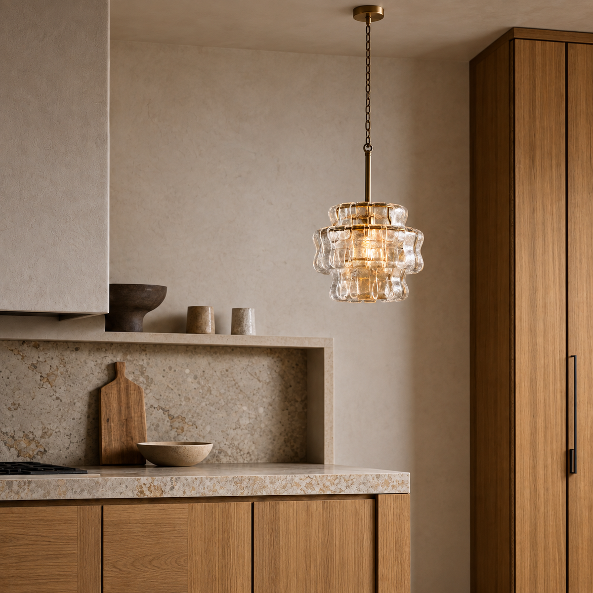 Ghiaccio Pendant – textured art glass, plated brass, kitchen scene